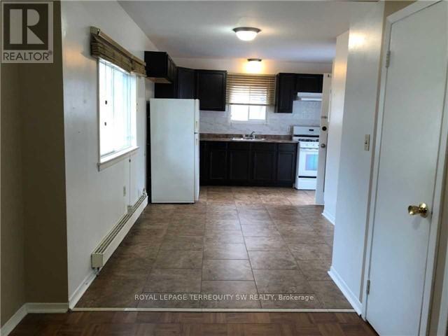 Main - 61 Cedar Drive, Toronto, Ontario  M1J 3E9 - Photo 4 - E12760982