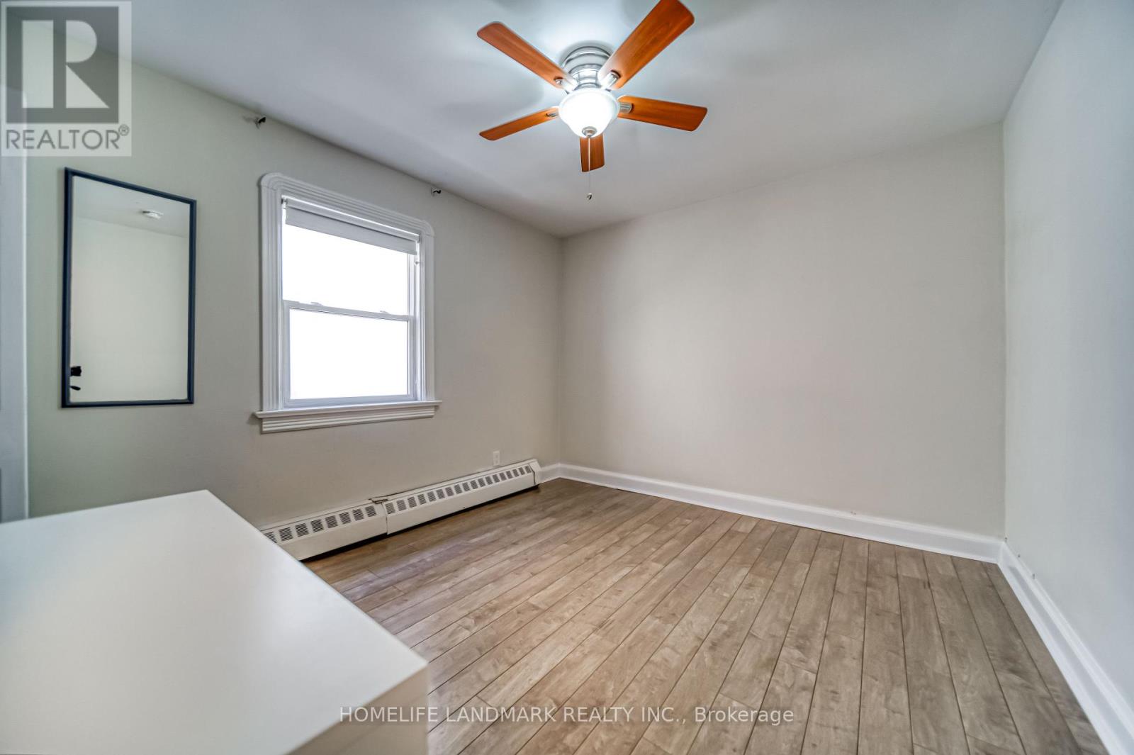 Main Floor - 335 Cosburn Avenue, Toronto, Ontario  M4J 2N2 - Photo 18 - E12761040