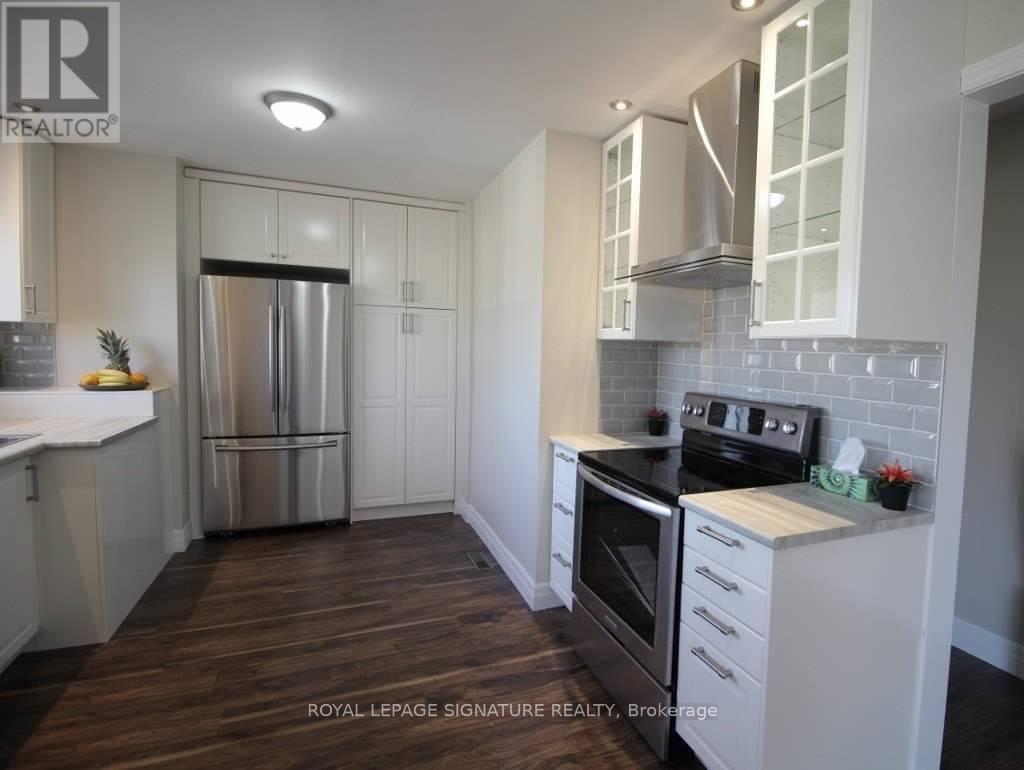 18 Independence Drive, Toronto, Ontario  M1K 3R8 - Photo 4 - E12761050