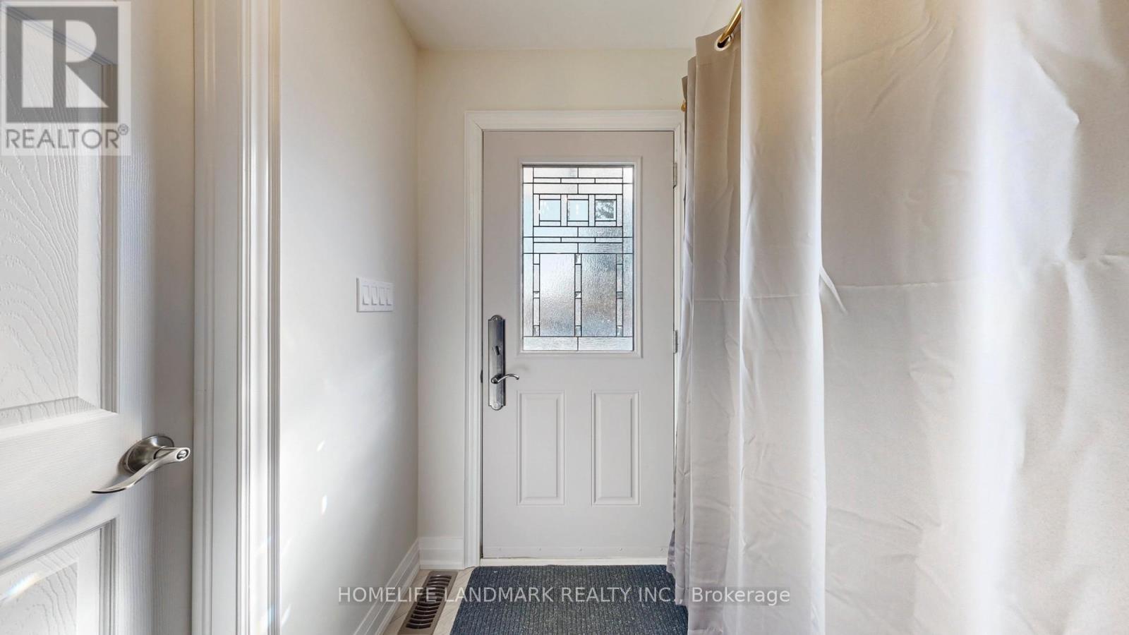 606 Annland Street, Pickering, Ontario  L1W 1A7 - Photo 18 - E12761160