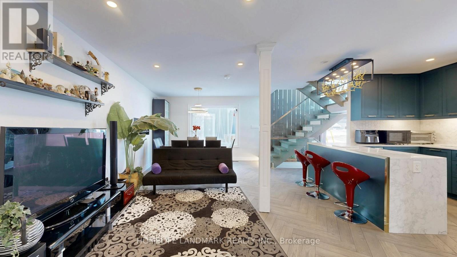 606 Annland Street, Pickering, Ontario  L1W 1A7 - Photo 6 - E12761160