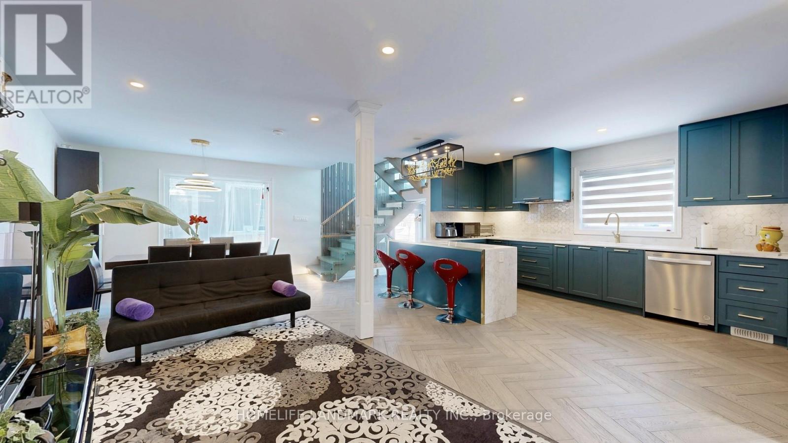 606 Annland Street, Pickering, Ontario  L1W 1A7 - Photo 7 - E12761160