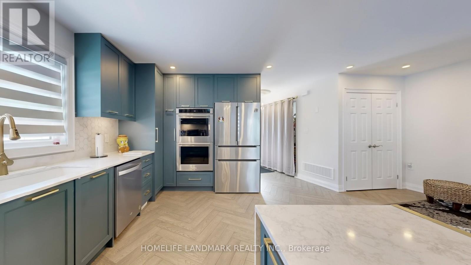 606 Annland Street, Pickering, Ontario  L1W 1A7 - Photo 9 - E12761160