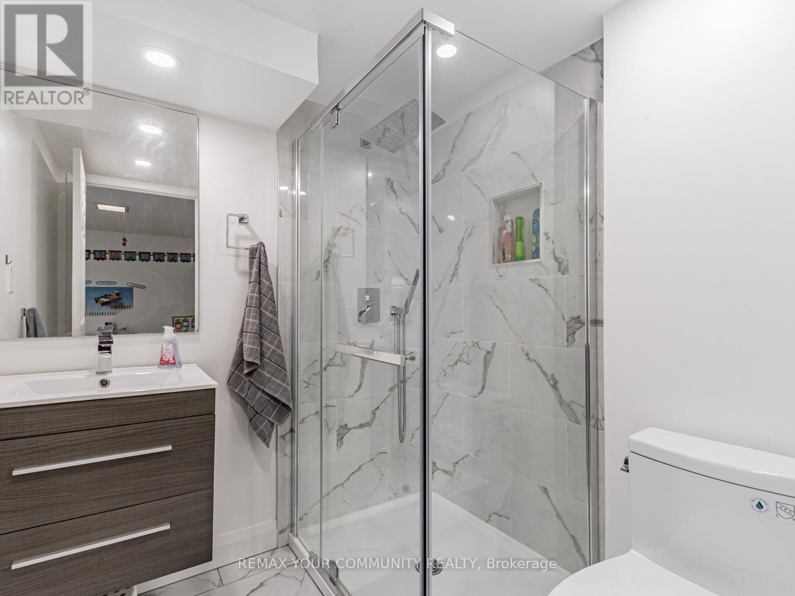 60 Dana Crescent, Vaughan, Ontario  L4J 2R5 - Photo 22 - N12760948