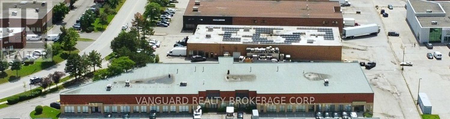 30 - 172 Trowers Road, Vaughan, Ontario  L4L 8A7 - Photo 3 - N12760976