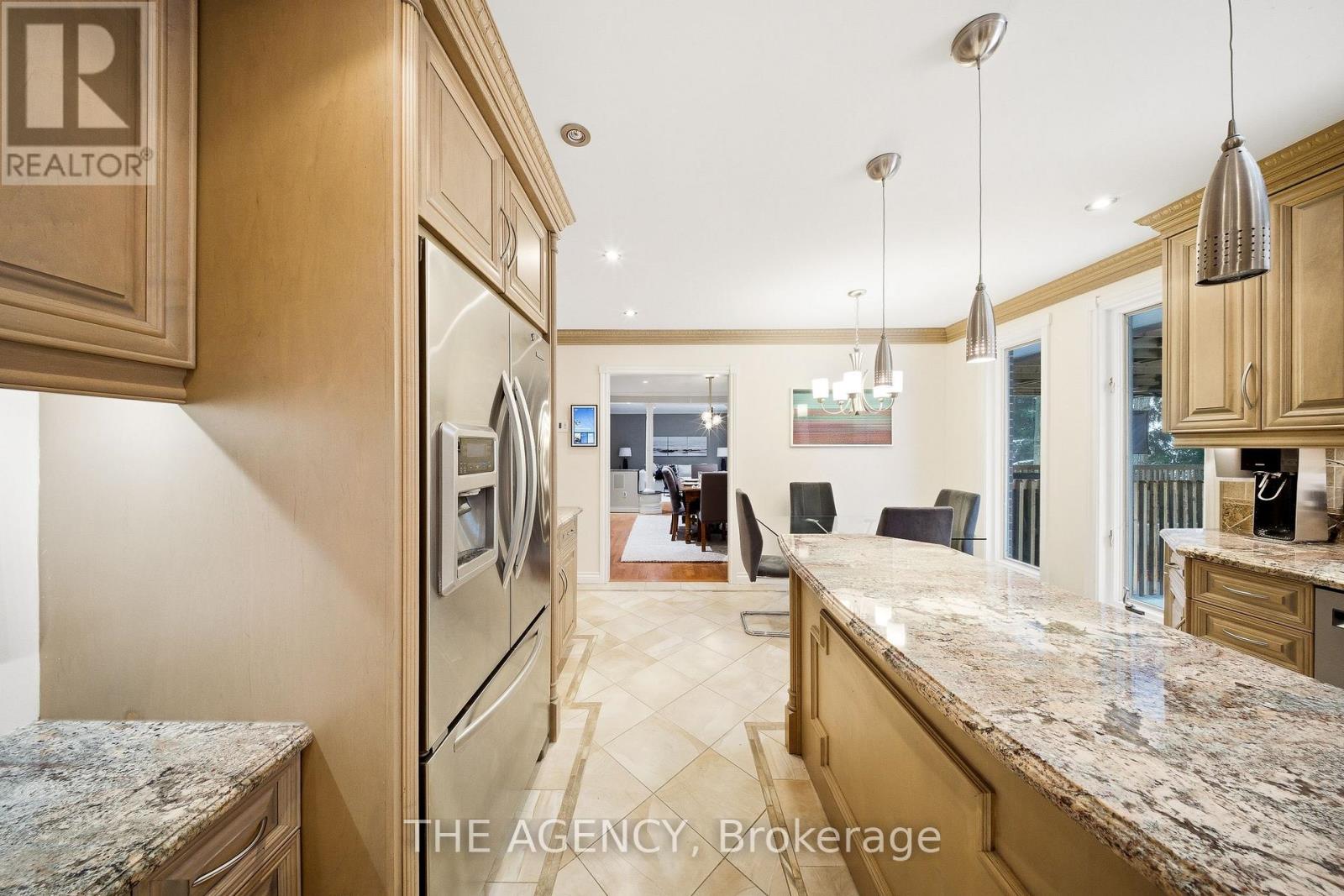 23 Cedarwood Crescent, King (Nobleton), Ontario  L0G 1N0 - Photo 17 - N12761030