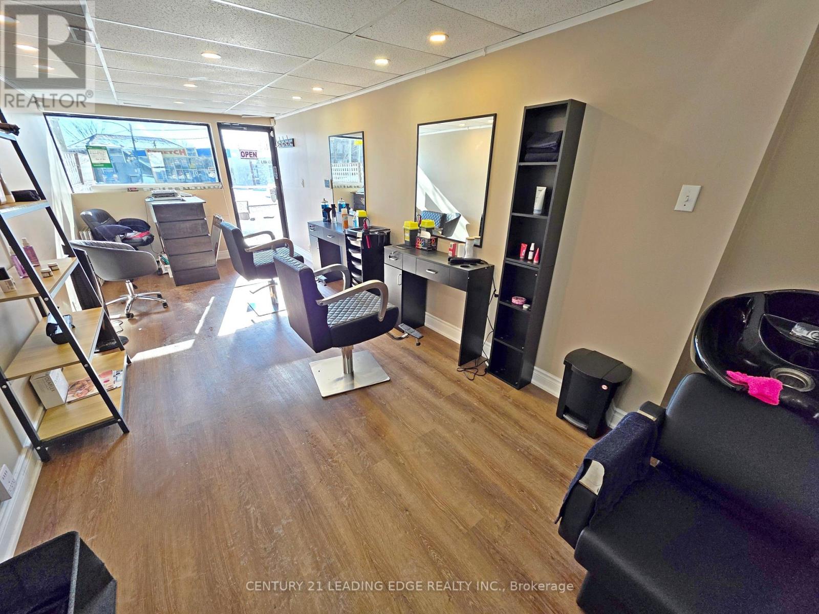 103 - 196 Church Street, Georgina, Ontario  L4P 1J7 - Photo 3 - N12761120