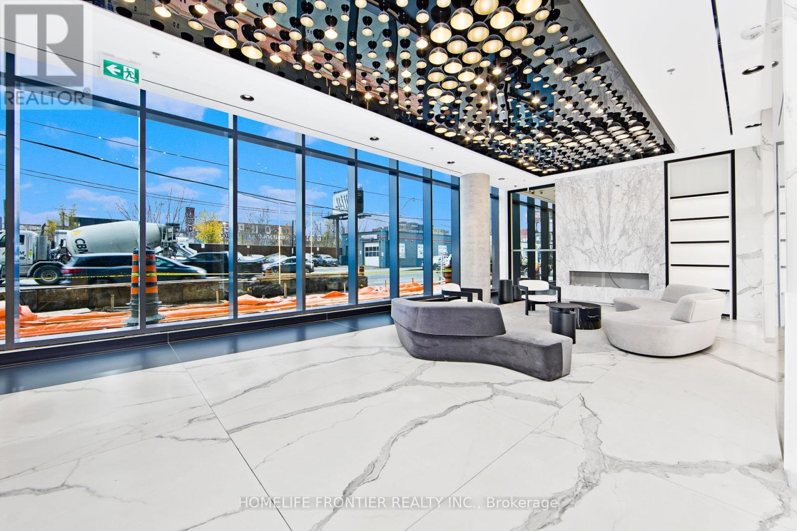 2803 - 1285 Dupont Street, Toronto, Ontario  M6H 0E3 - Photo 3 - W12760950