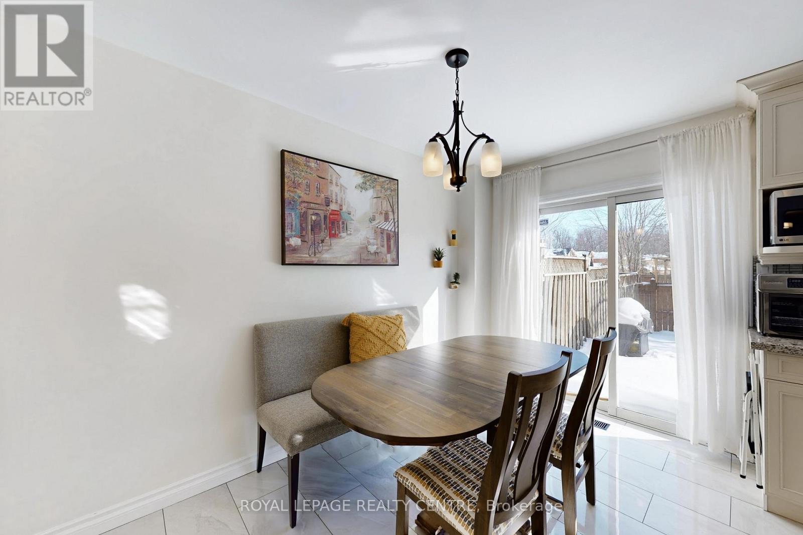 3794 Foxborough Trail, Mississauga, Ontario  L5N 7T7 - Photo 15 - W12760958