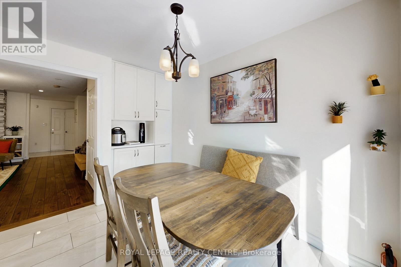 3794 Foxborough Trail, Mississauga, Ontario  L5N 7T7 - Photo 16 - W12760958