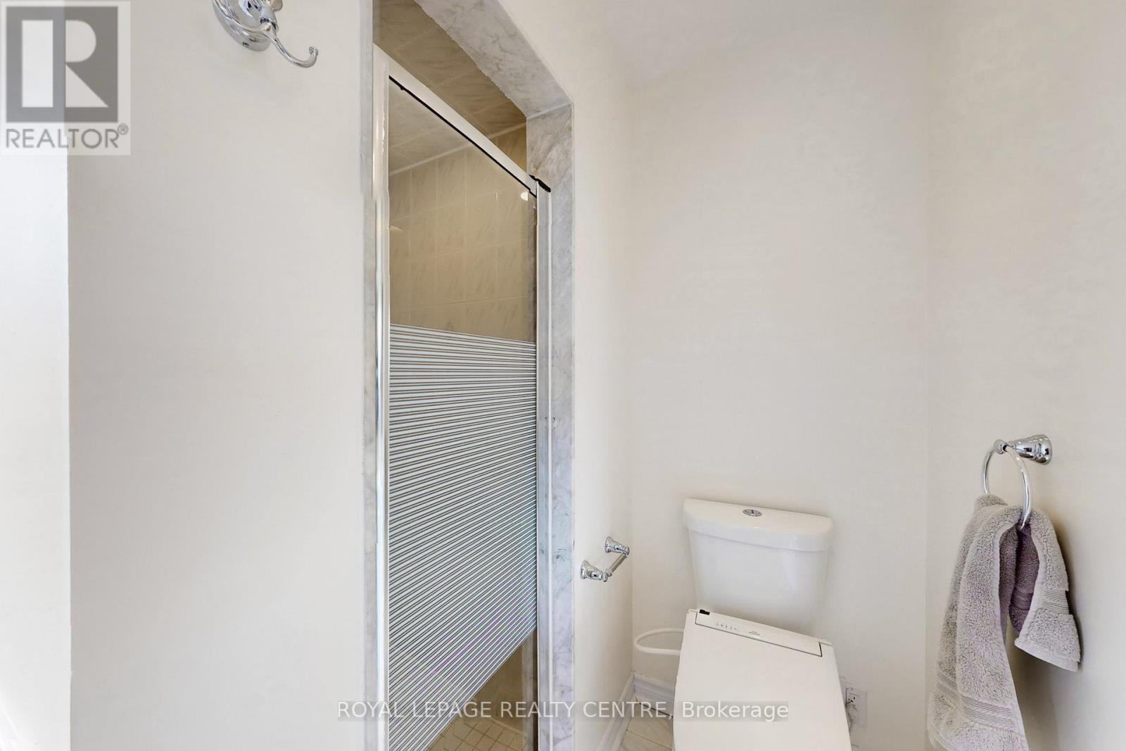 3794 Foxborough Trail, Mississauga, Ontario  L5N 7T7 - Photo 26 - W12760958