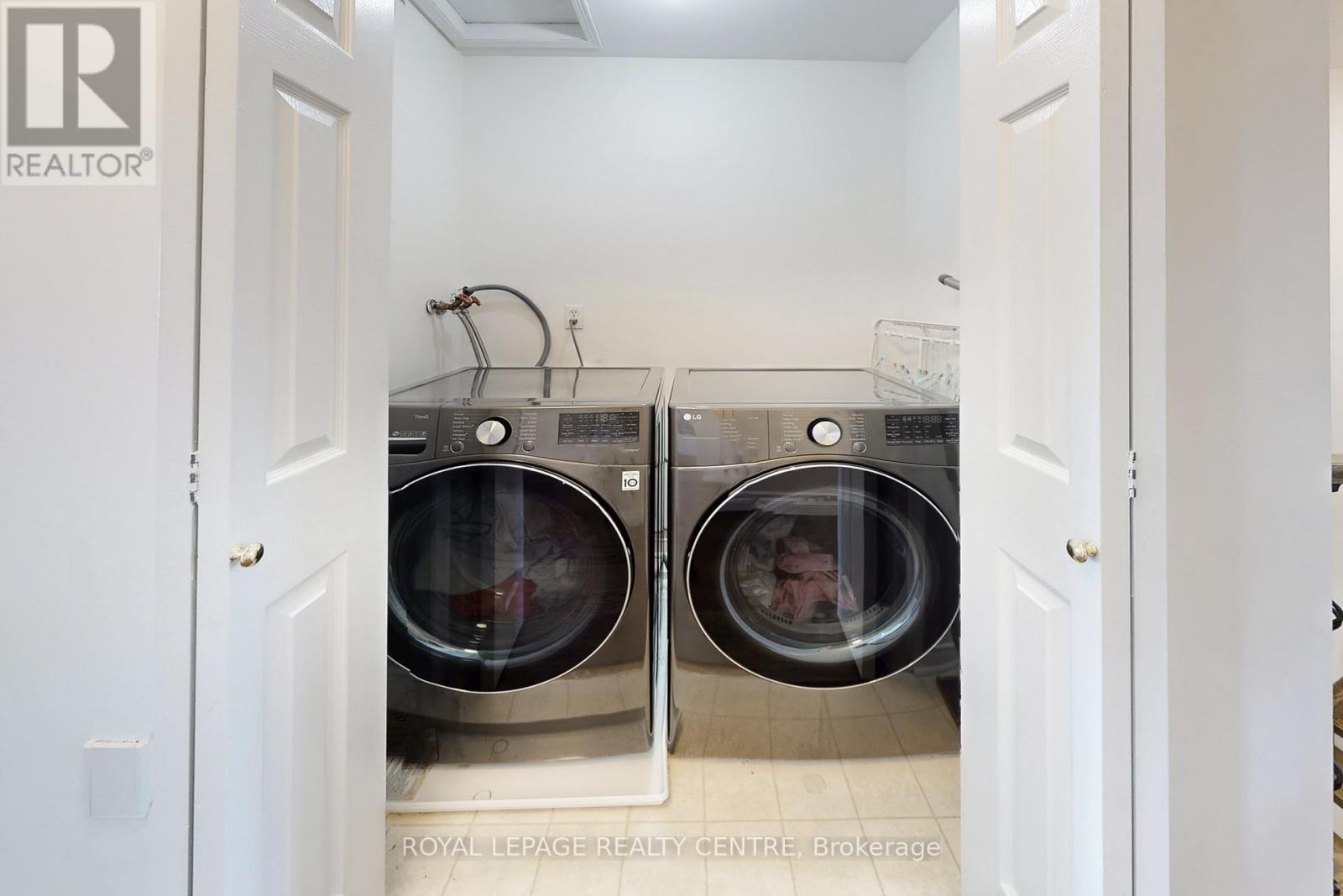 3794 Foxborough Trail, Mississauga, Ontario  L5N 7T7 - Photo 34 - W12760958