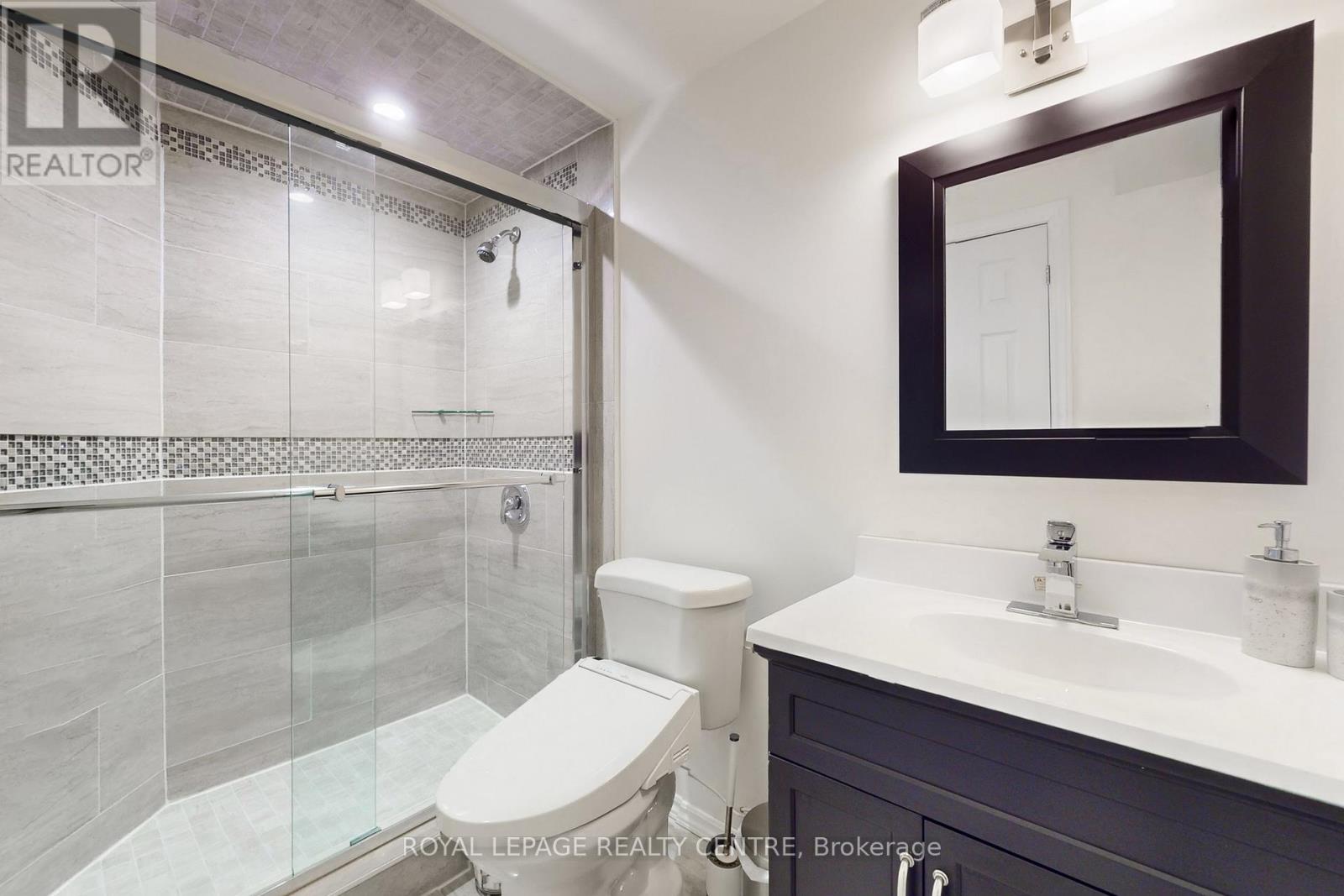 3794 Foxborough Trail, Mississauga, Ontario  L5N 7T7 - Photo 48 - W12760958