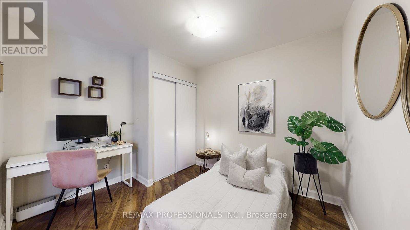 305 - 1 Michael Power Place, Toronto, Ontario  M9A 0A1 - Photo 21 - W12761046