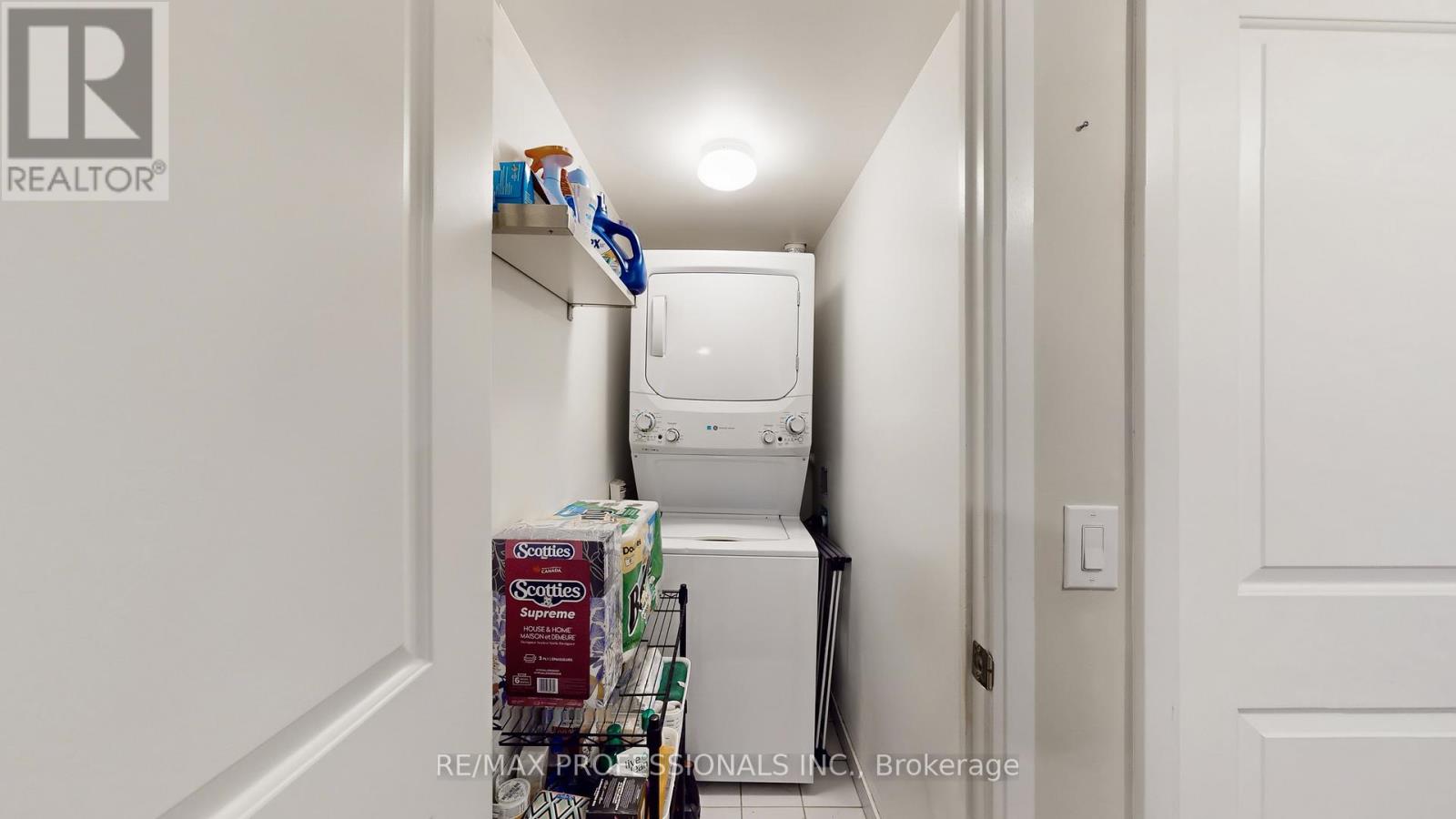 305 - 1 Michael Power Place, Toronto, Ontario  M9A 0A1 - Photo 26 - W12761046