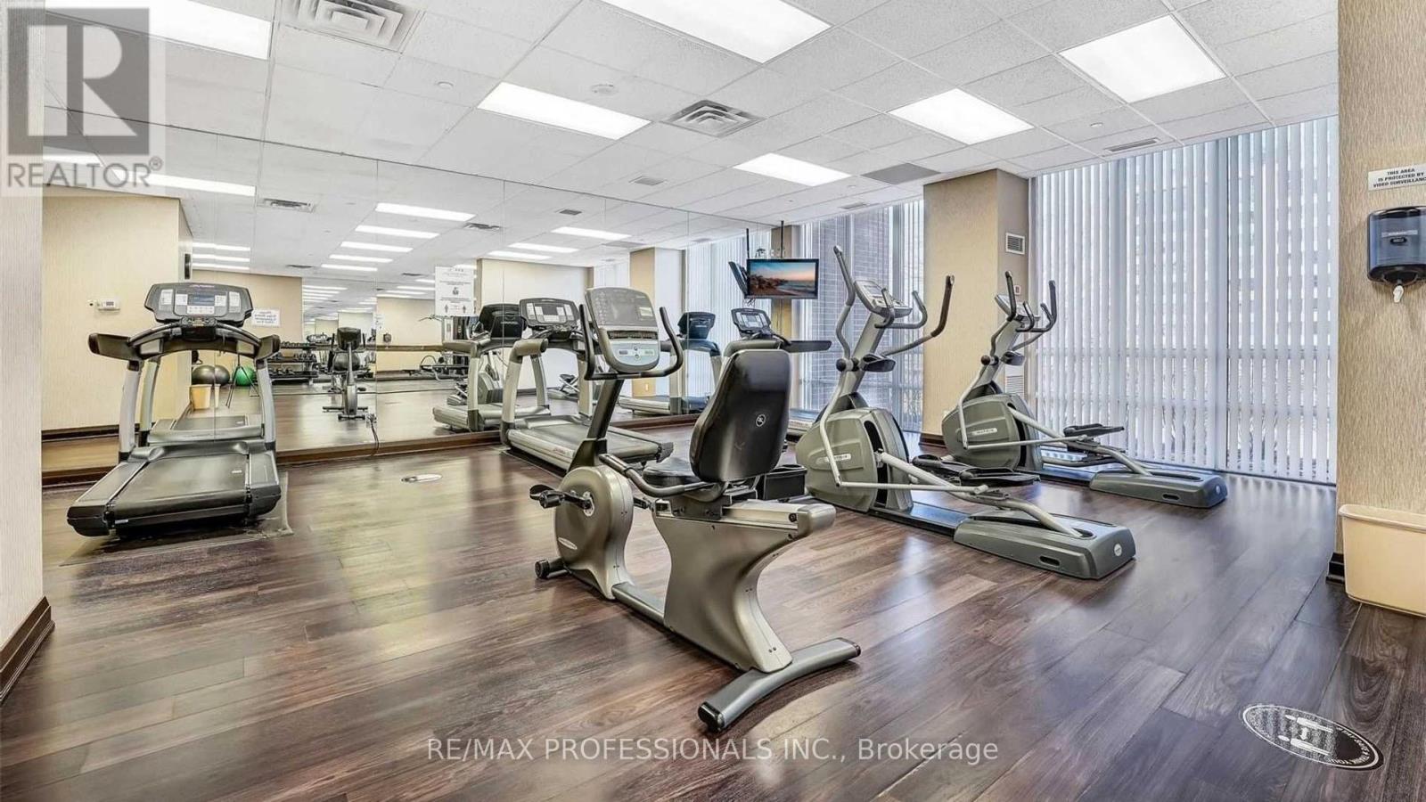 305 - 1 Michael Power Place, Toronto, Ontario  M9A 0A1 - Photo 36 - W12761046