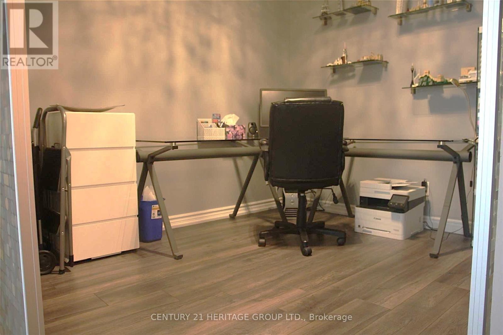 3702 - 2230 Lake Shore Boulevard W, Toronto (Mimico), Ontario  M8V 1A5 - Photo 8 - W12761076