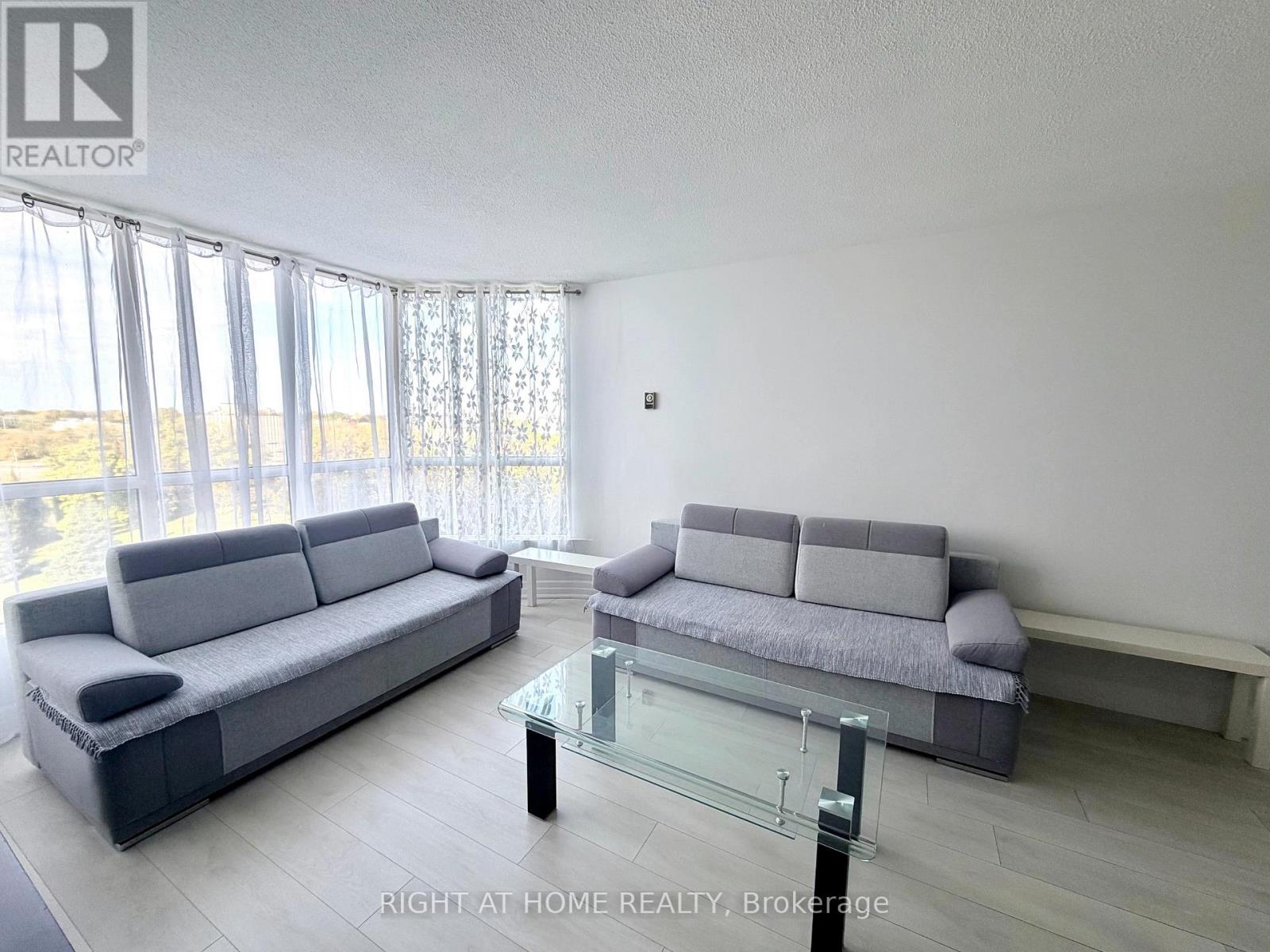 1018 - 1333 Bloor Street, Mississauga, Ontario  L4Y 3T6 - Photo 8 - W12761098