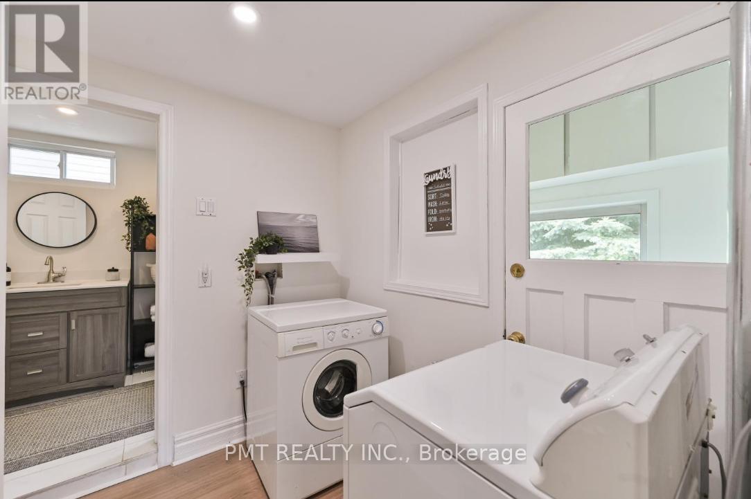 Main - 406 Nairn Avenue, Toronto, Ontario  M6E 4J3 - Photo 21 - W12761132