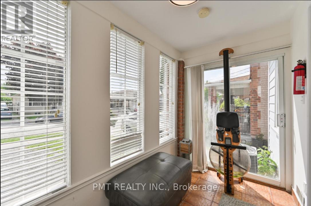 Main - 406 Nairn Avenue, Toronto, Ontario  M6E 4J3 - Photo 23 - W12761132