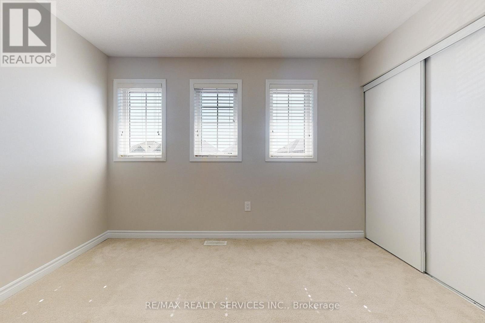 Upper - 31 Leadenhall Road, Brampton (Northwest Brampton), Ontario  L7A 4G4 - Photo 36 - W12761134