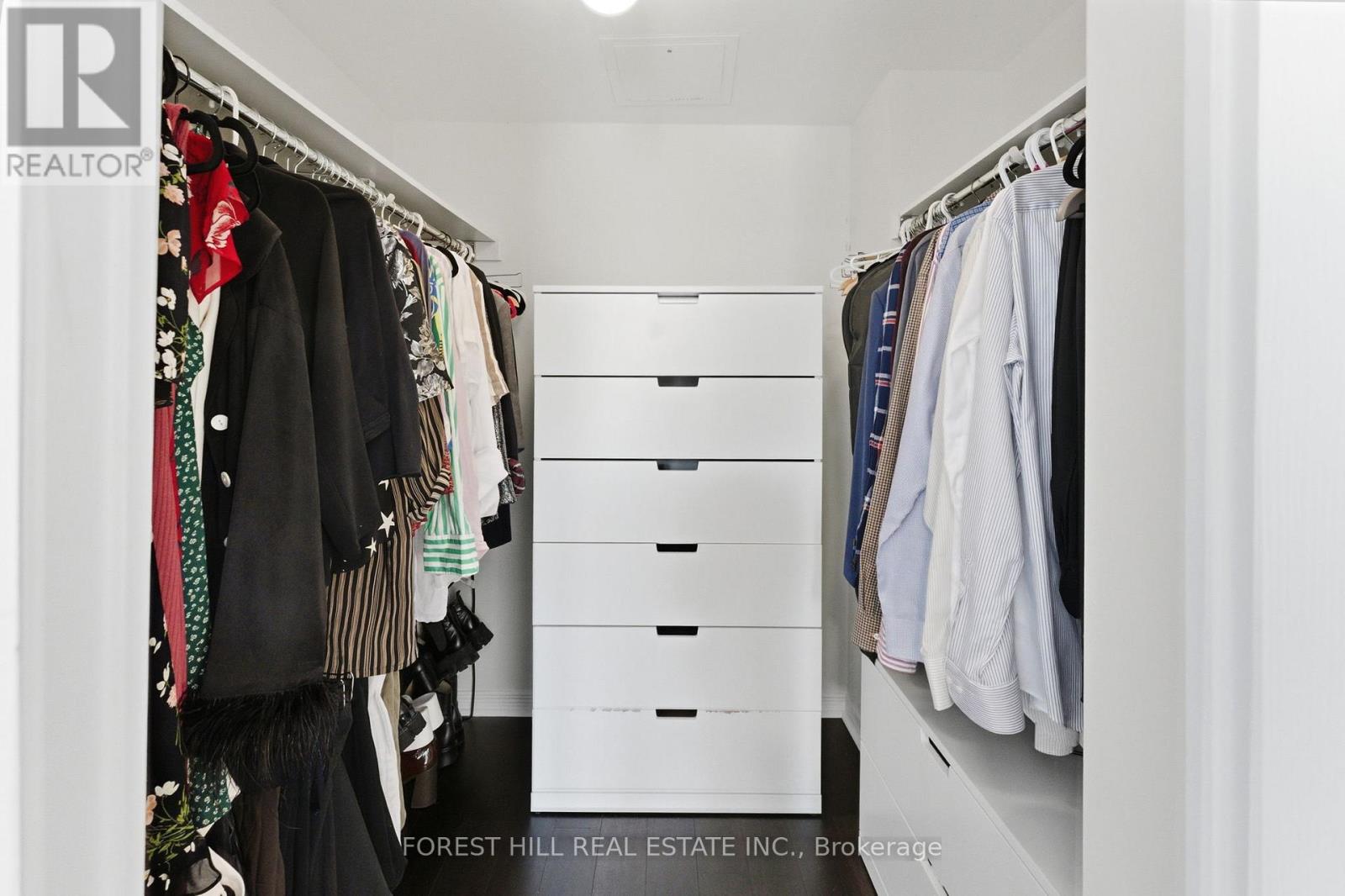 220 - 20 Elsie Lane, Toronto (Dovercourt-Wallace Emerson-Junction), Ontario  M6P 3N9 - Photo 18 - W12761150