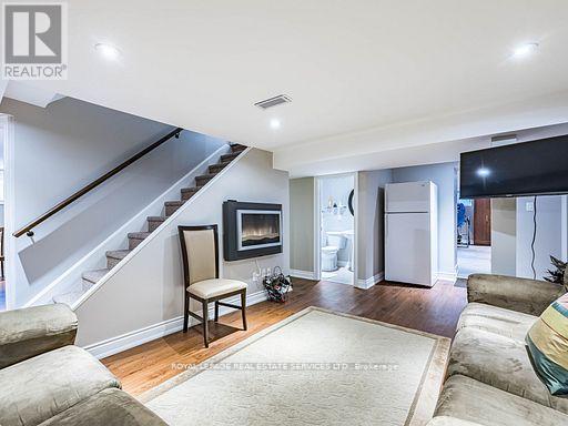 153 Elliott Street, Brampton, Ontario  L6Y 1W7 - Photo 33 - W12761162