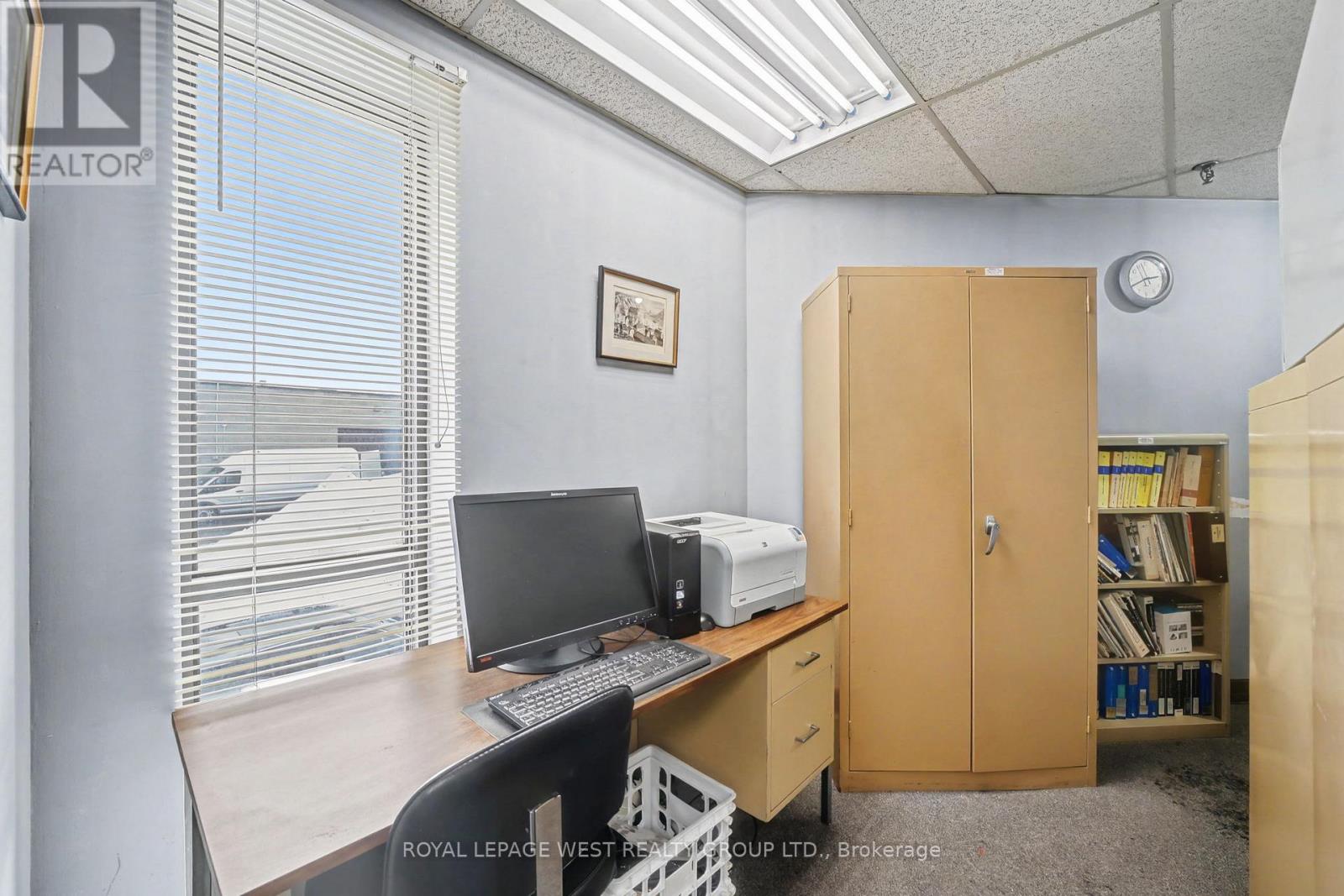 1 - 2 Steinway Boulevard, Toronto, Ontario  M9W 6J8 - Photo 11 - W12761166