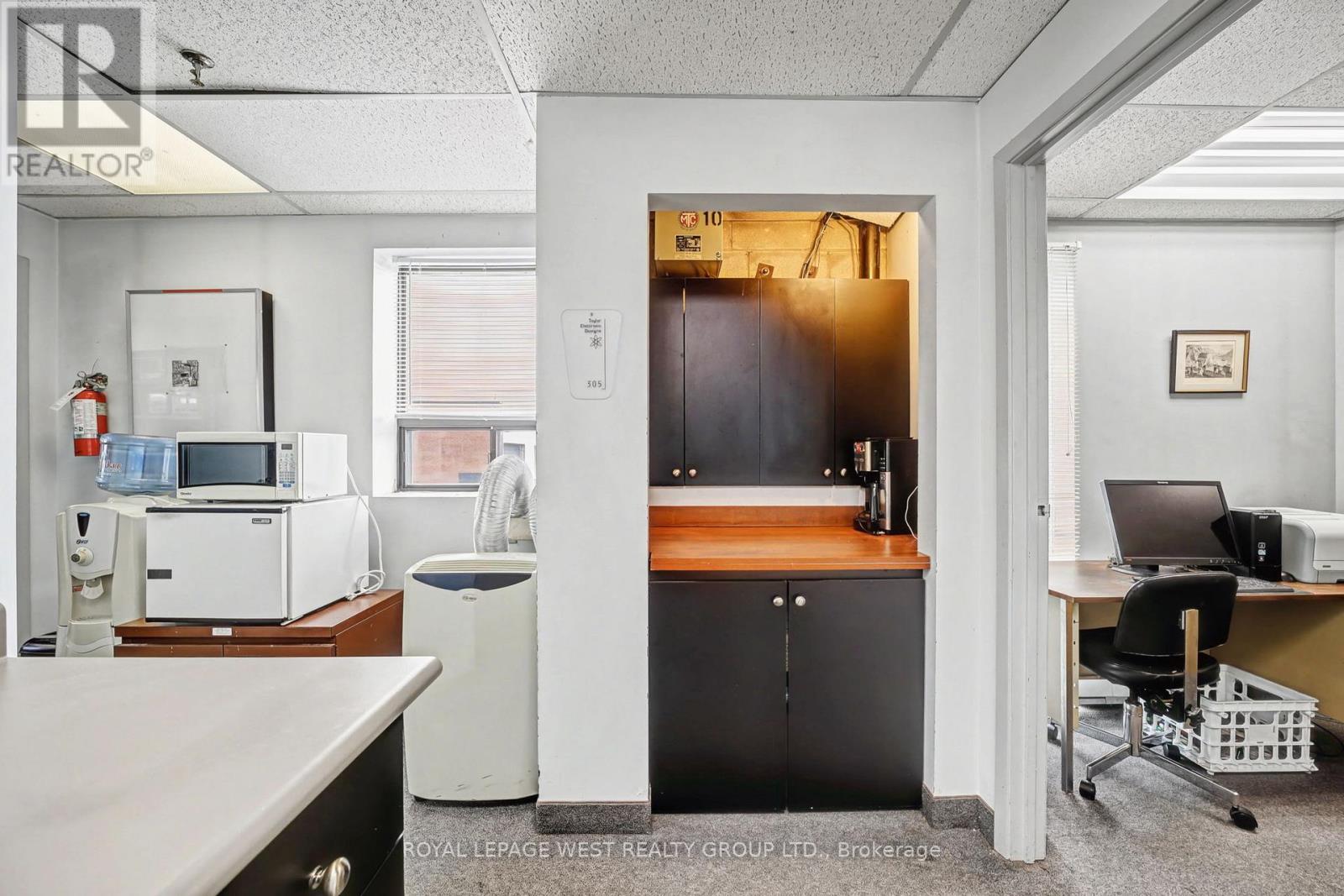 1 - 2 Steinway Boulevard, Toronto, Ontario  M9W 6J8 - Photo 6 - W12761166