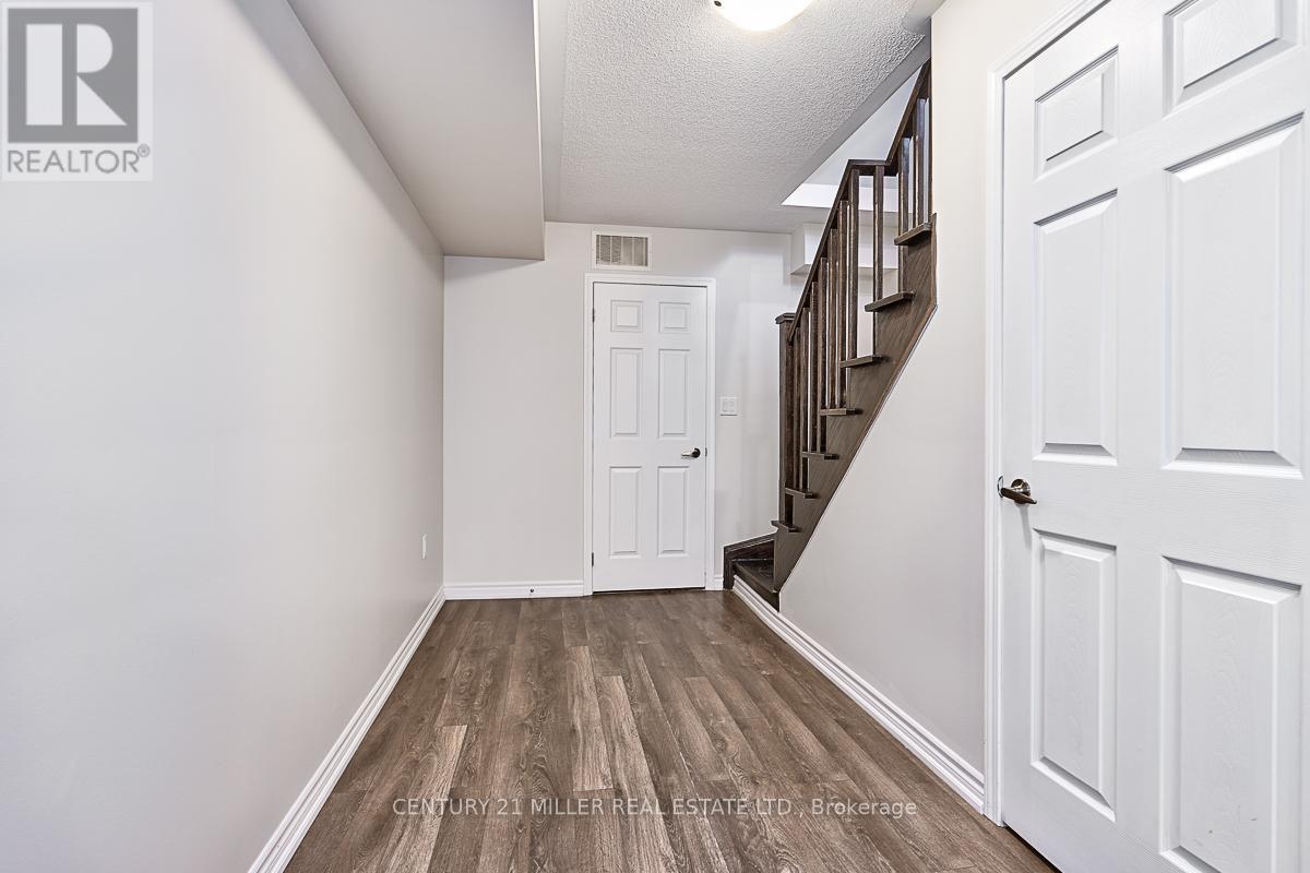 530 Allport Gate, Milton, Ontario  L9T 9J3 - Photo 4 - W12761208