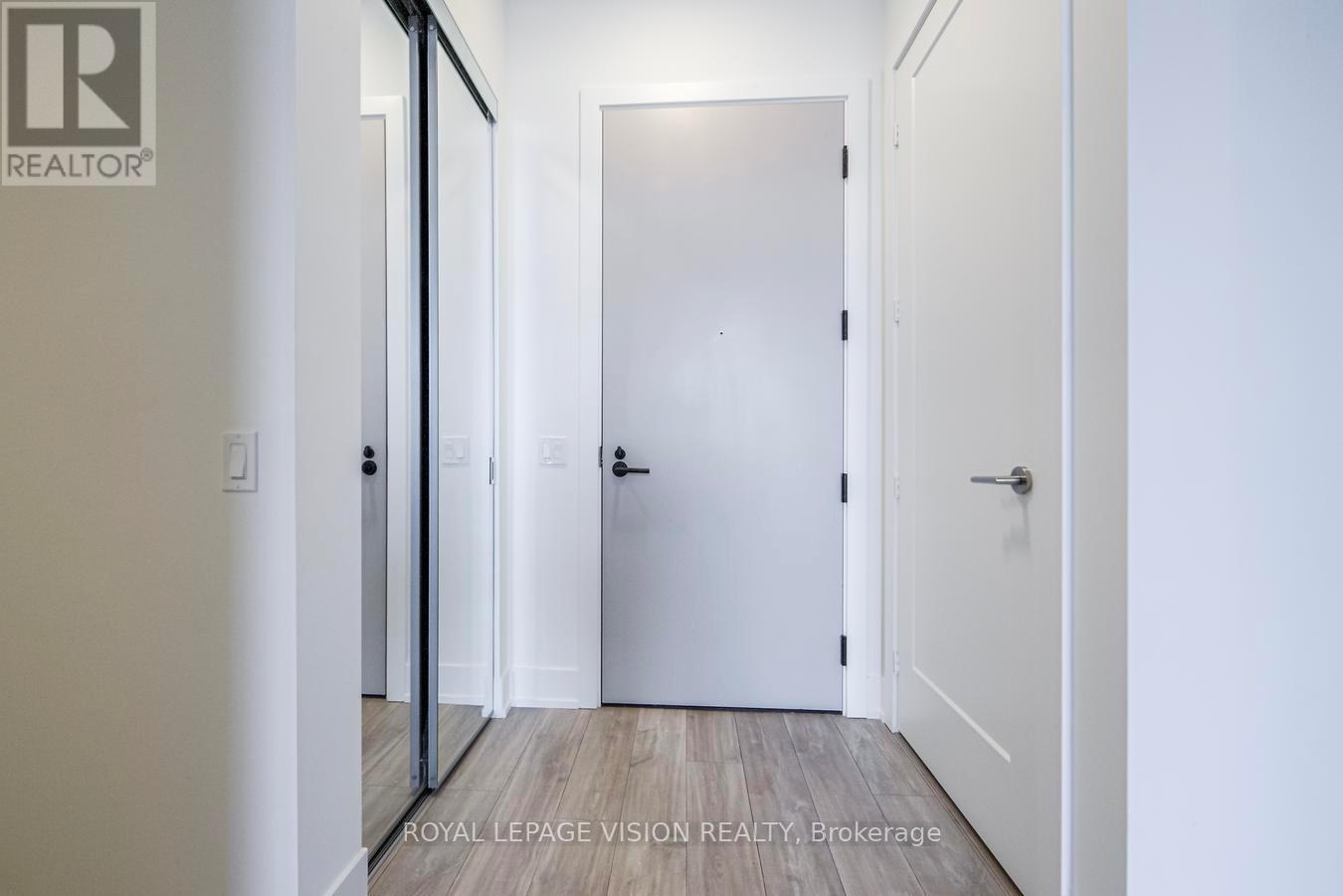 214 - 858 Dupont Street, Toronto, Ontario  M6G 0C1 - Photo 6 - W12761230