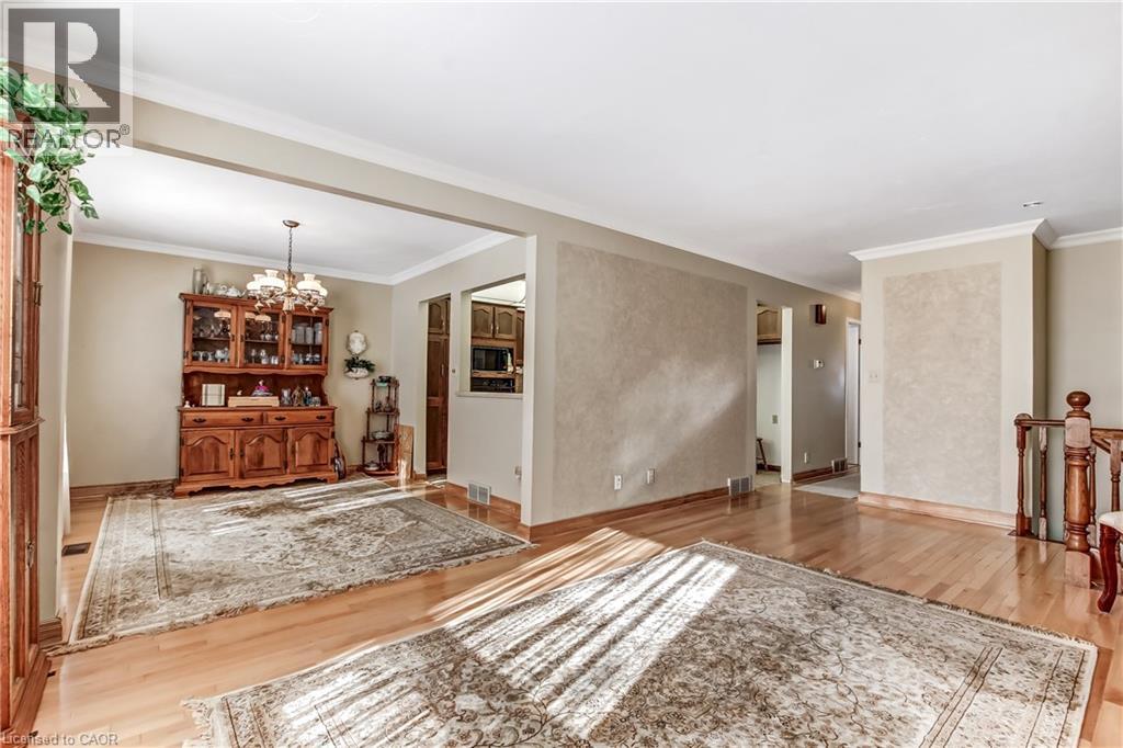 13 Churchill Circle, Simcoe, Ontario  N3Y 4Z4 - Photo 6 - 40802394