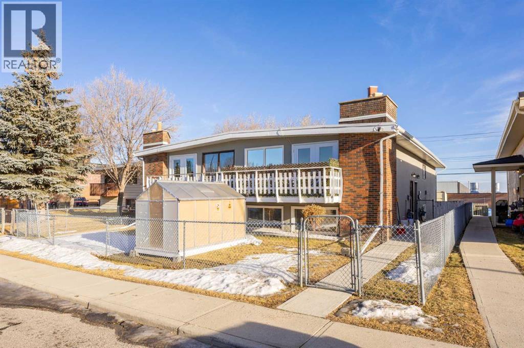 11254 6 Street Sw, Calgary, Alberta  T2W 1V9 - Photo 3 - A2280116