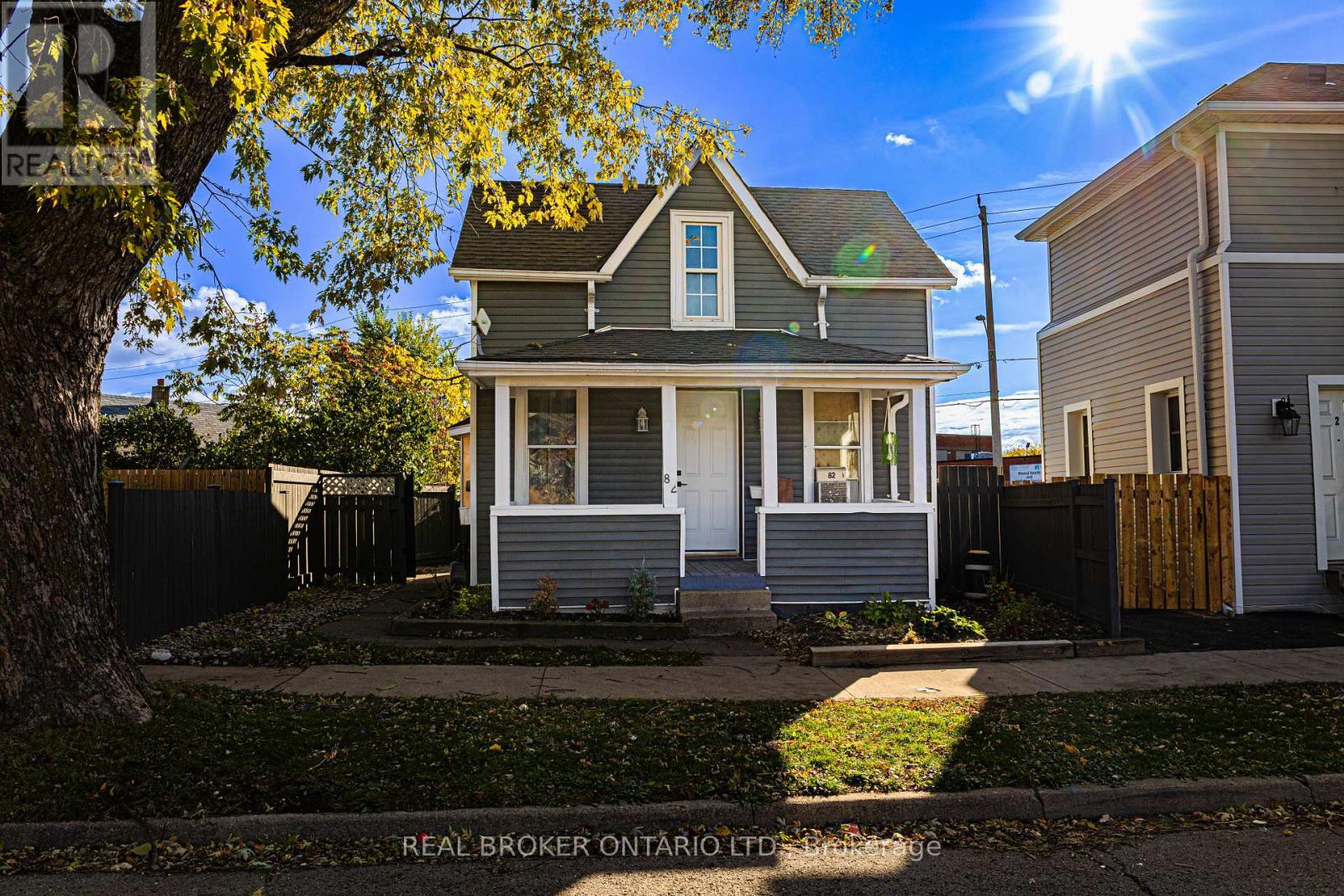 82 PAGE STREET, St. Catharines, Ontario