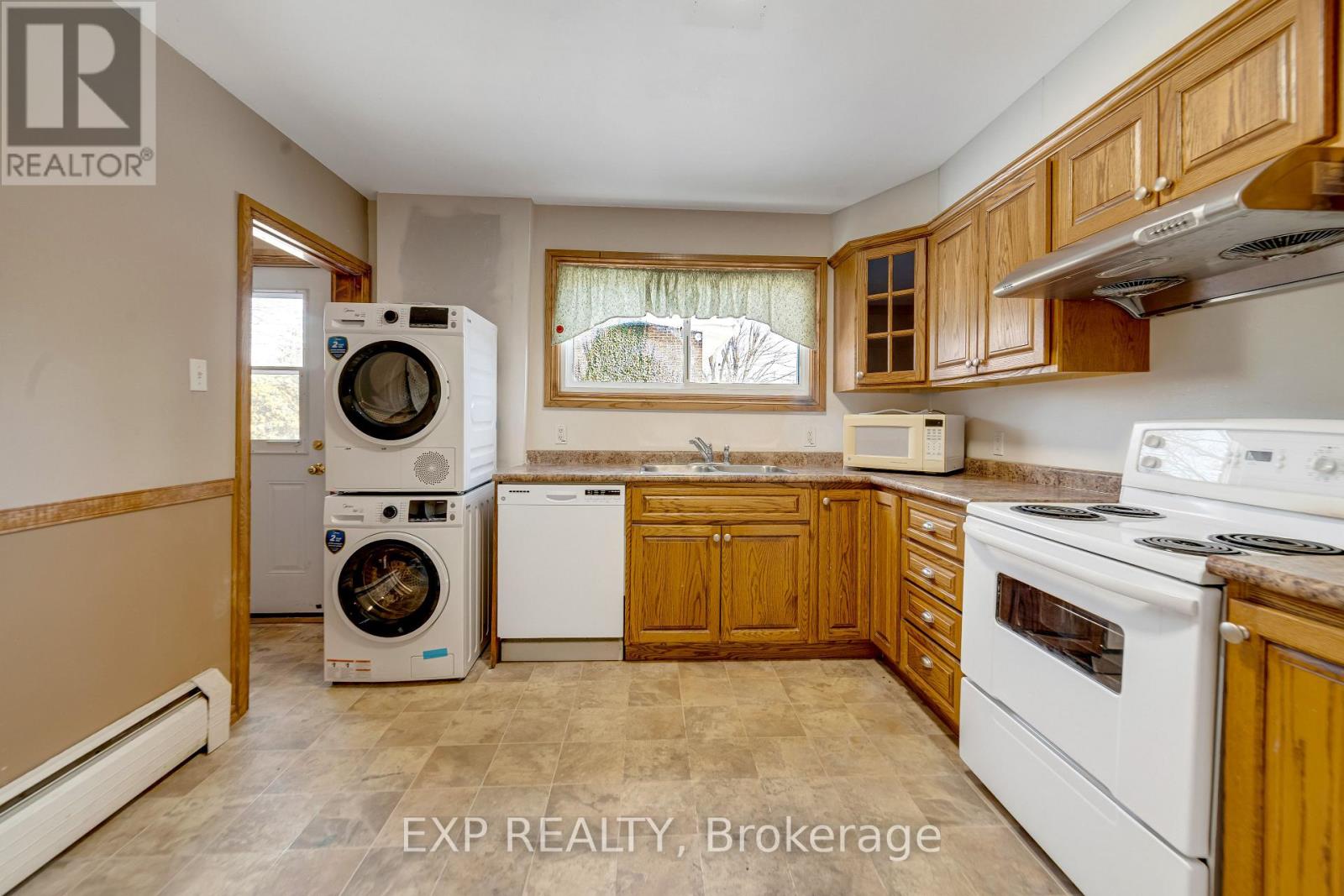 Main Unit - 1023 Eagle Drive, London South, Ontario  N5Z 3H4 - Photo 16 - X12761224