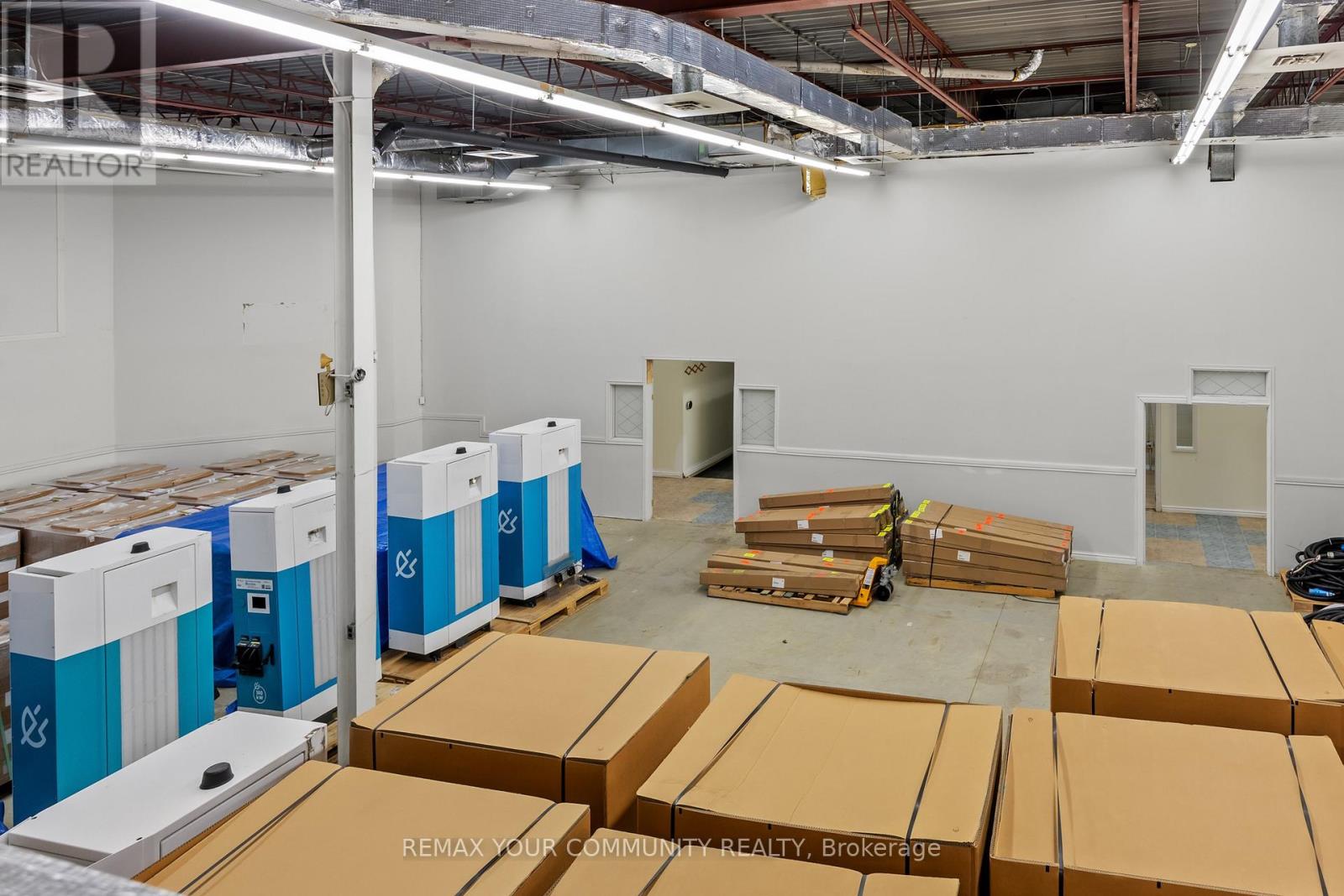 785 Arrow Road, Toronto (Humbermede), Ontario  M9M 2L4 - Photo 19 - W12541722