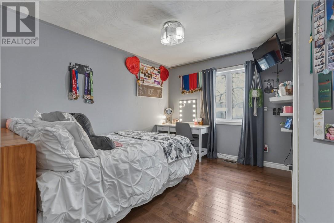 2264 Boardwalk Avenue, Greater Sudbury, Ontario  P3N 0A6 - Photo 13 - 2126326