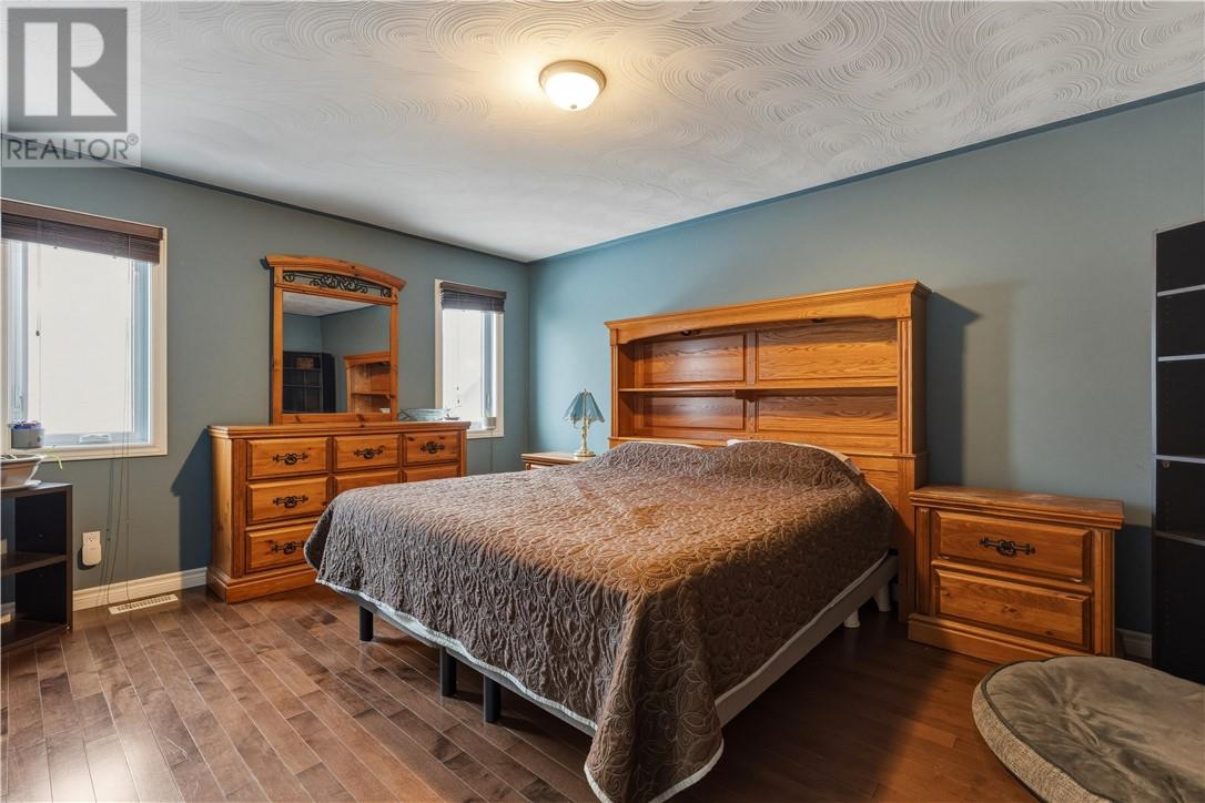 2264 Boardwalk Avenue, Greater Sudbury, Ontario  P3N 0A6 - Photo 15 - 2126326