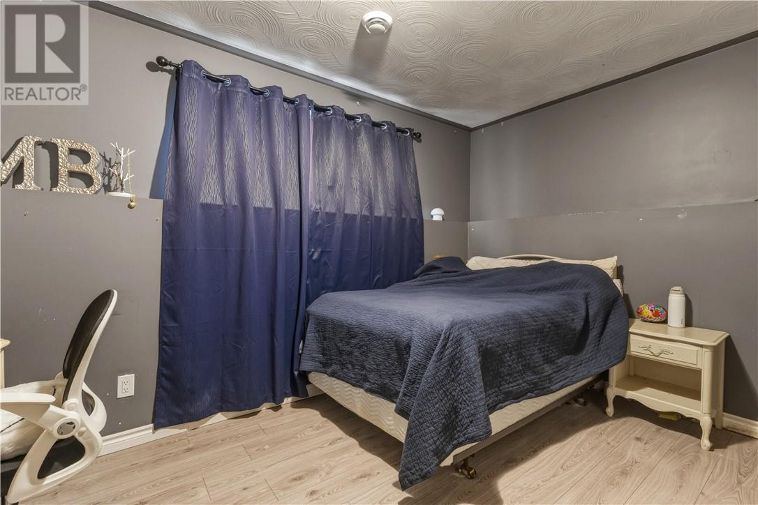 2264 Boardwalk Avenue, Greater Sudbury, Ontario  P3N 0A6 - Photo 25 - 2126326