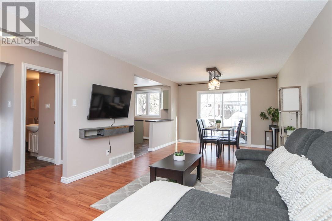 214 Darby Street, Greater Sudbury, Ontario  P3B 3V1 - Photo 5 - 2126319