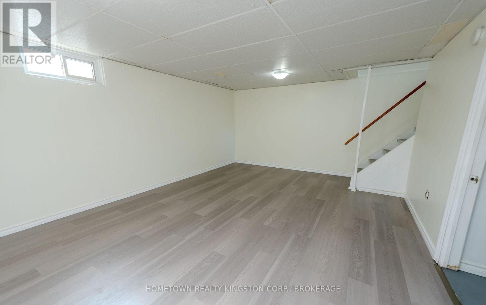 983 Oakview Avenue, Kingston (South Of Taylor-Kidd Blvd), Ontario  K7M 6W9 - Photo 22 - X12634040