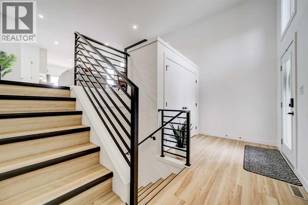 661 Devonia Road W, Lethbridge, Alberta  T1J 5W3 - Photo 4 - A2276213