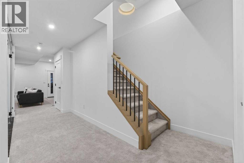 223 29 Avenue Nw, Calgary, Alberta  T2M 2M2 - Photo 33 - A2277612