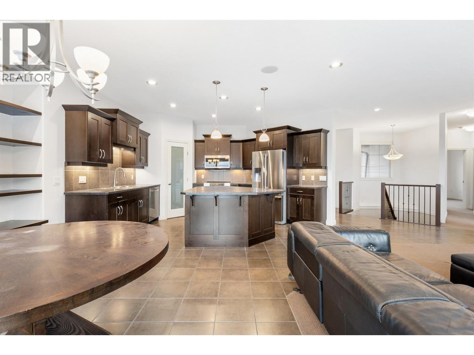 725 Hart Lane, Vernon, British Columbia  V1B 4B2 - Photo 10 - 10374681