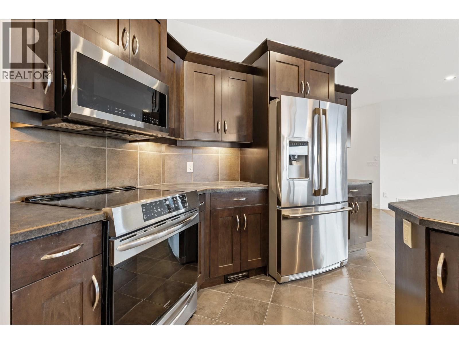 725 Hart Lane, Vernon, British Columbia  V1B 4B2 - Photo 13 - 10374681