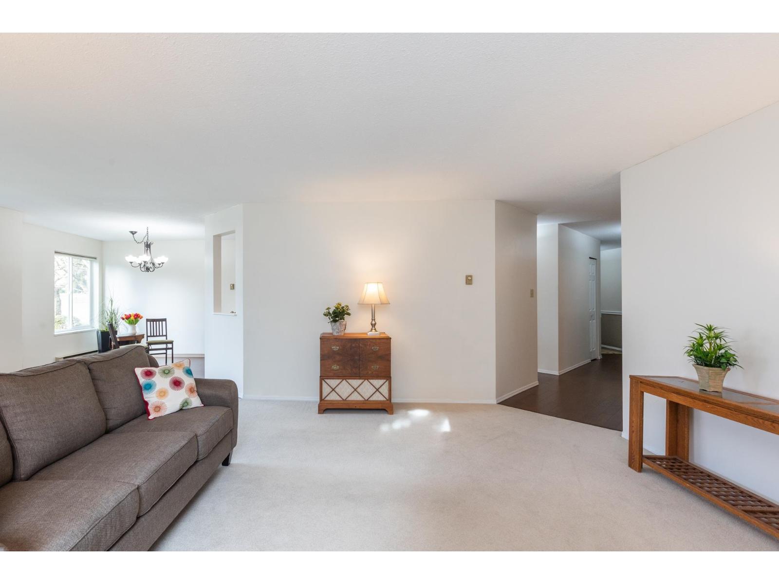 104 1378 Fir Street, White Rock, British Columbia  V4B 4B2 - Photo 8 - R3086697