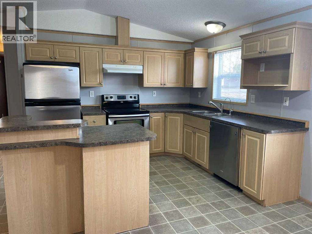 729 3 St  S, Grassy Lake, Alberta  T0K 0Z0 - Photo 5 - A2284070