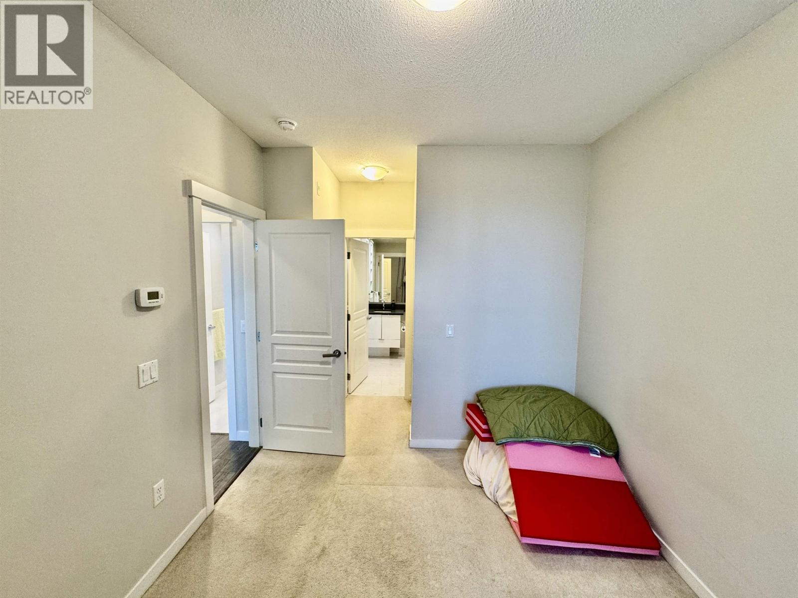 303 9399 Alexandra Road, Richmond, British Columbia  V6X 0L7 - Photo 9 - R3086936