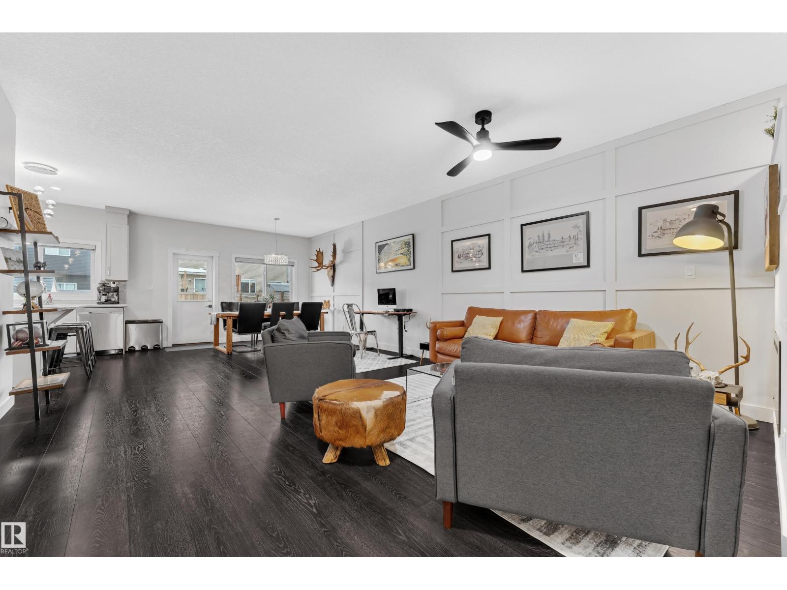 906 Berg Pl, Leduc, Alberta  T9E 1H2 - Photo 4 - E4472317