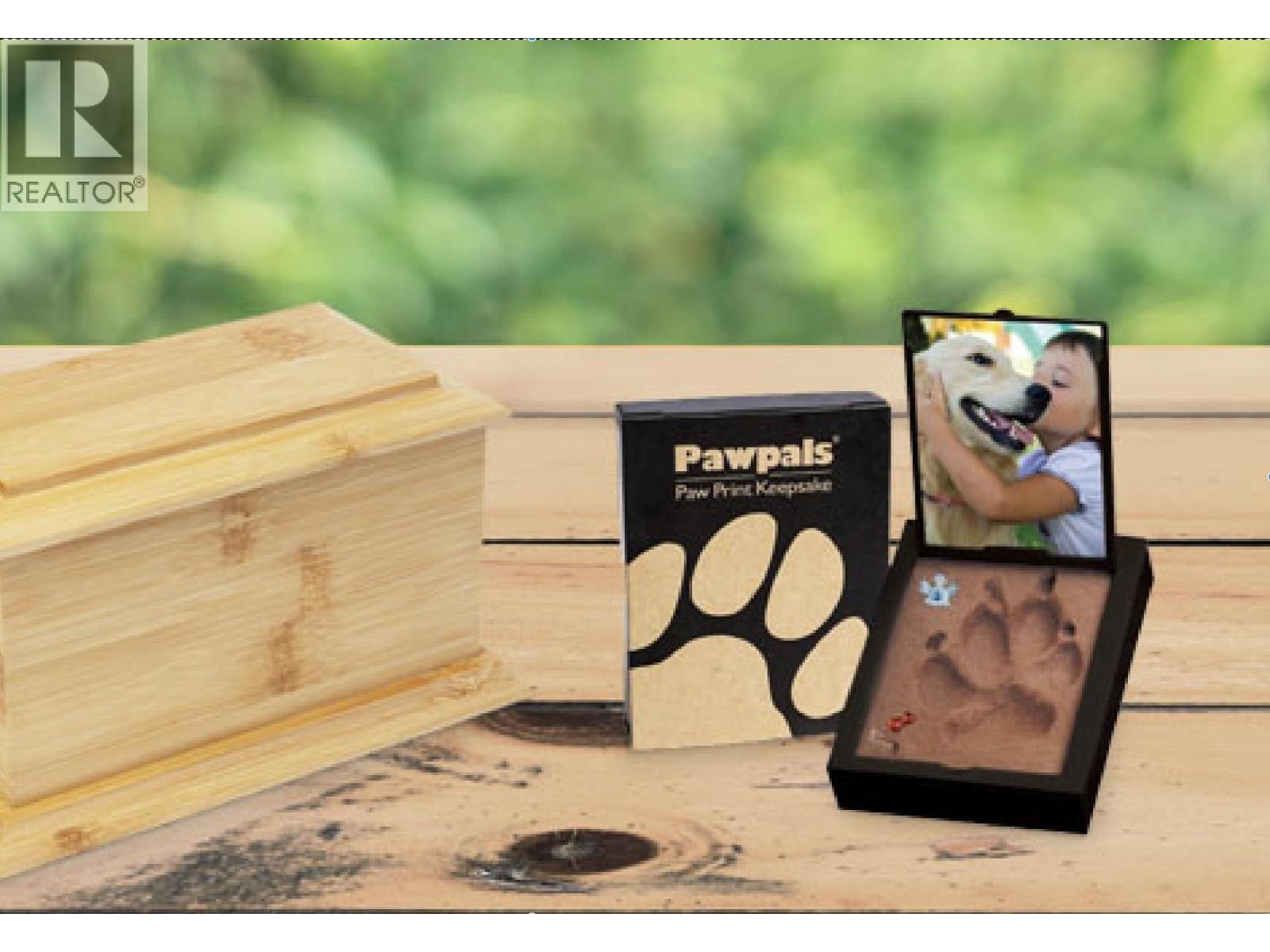 1122239 CONFIDENCIAL, Maple Ridge, British Columbia